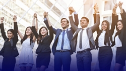 2019跨年夜，致敬奮戰在年結一線的長亮人